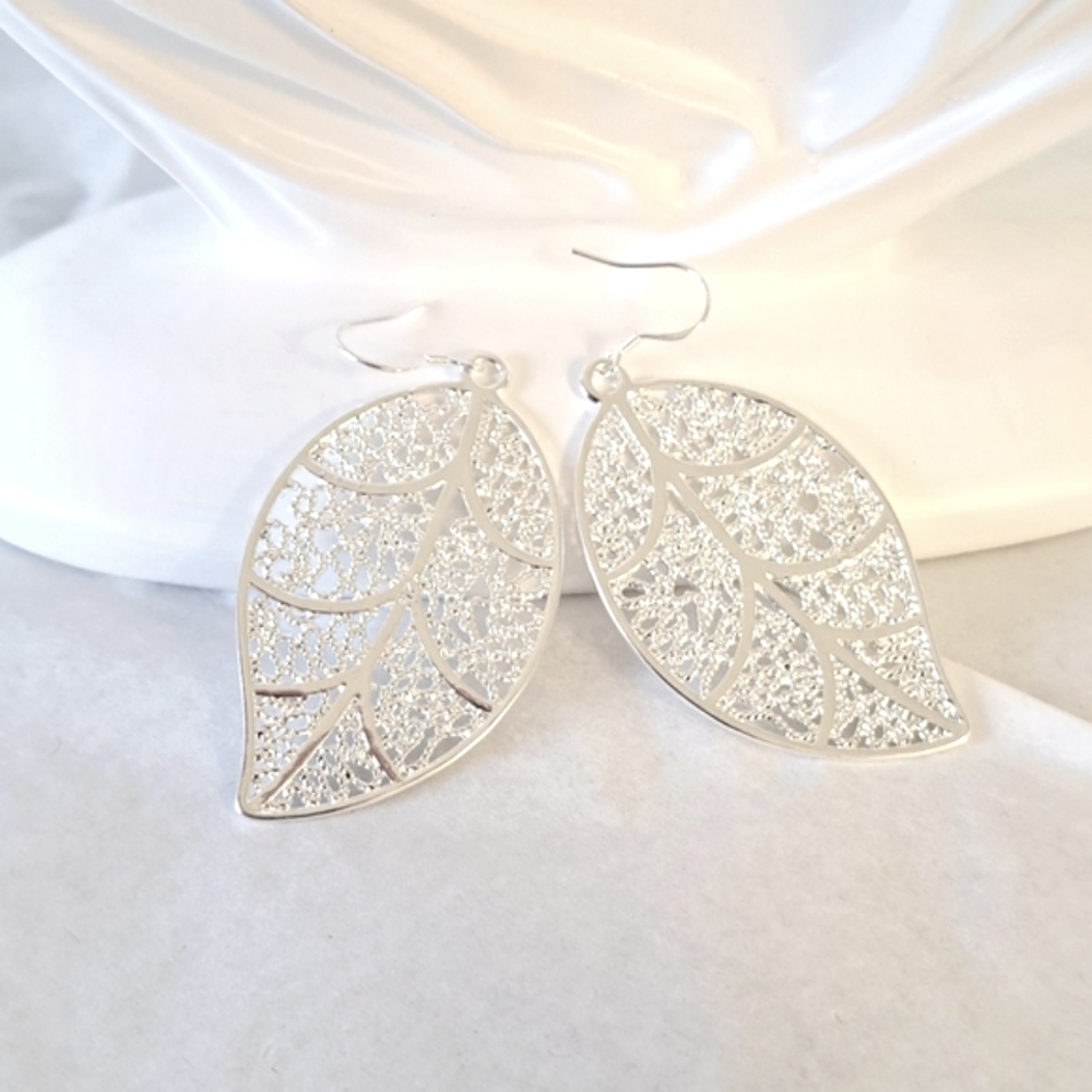 925 Sterling Silver Earrings - Picture 6 of 6